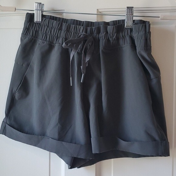 90 DEGREE ATHLETIC SHORTS GRAY SIZE SMALL - Picture 1 of 6